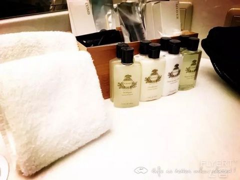 俯瞰横滨湾的华丽游艇-横滨洲际
