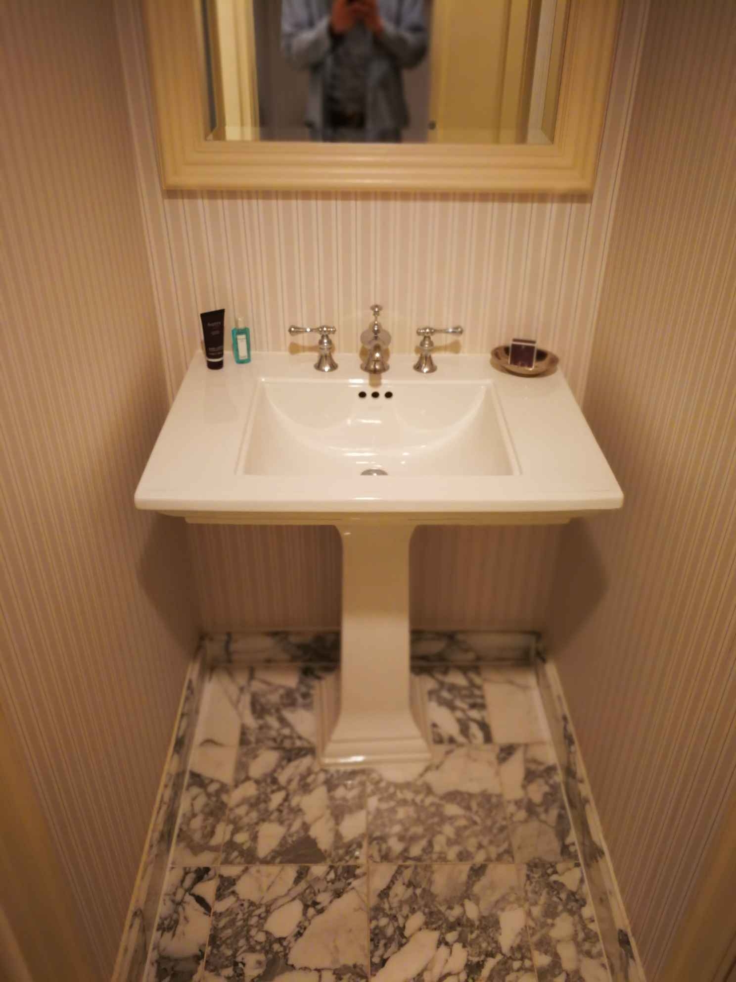 °¶Ritz Carlton̨