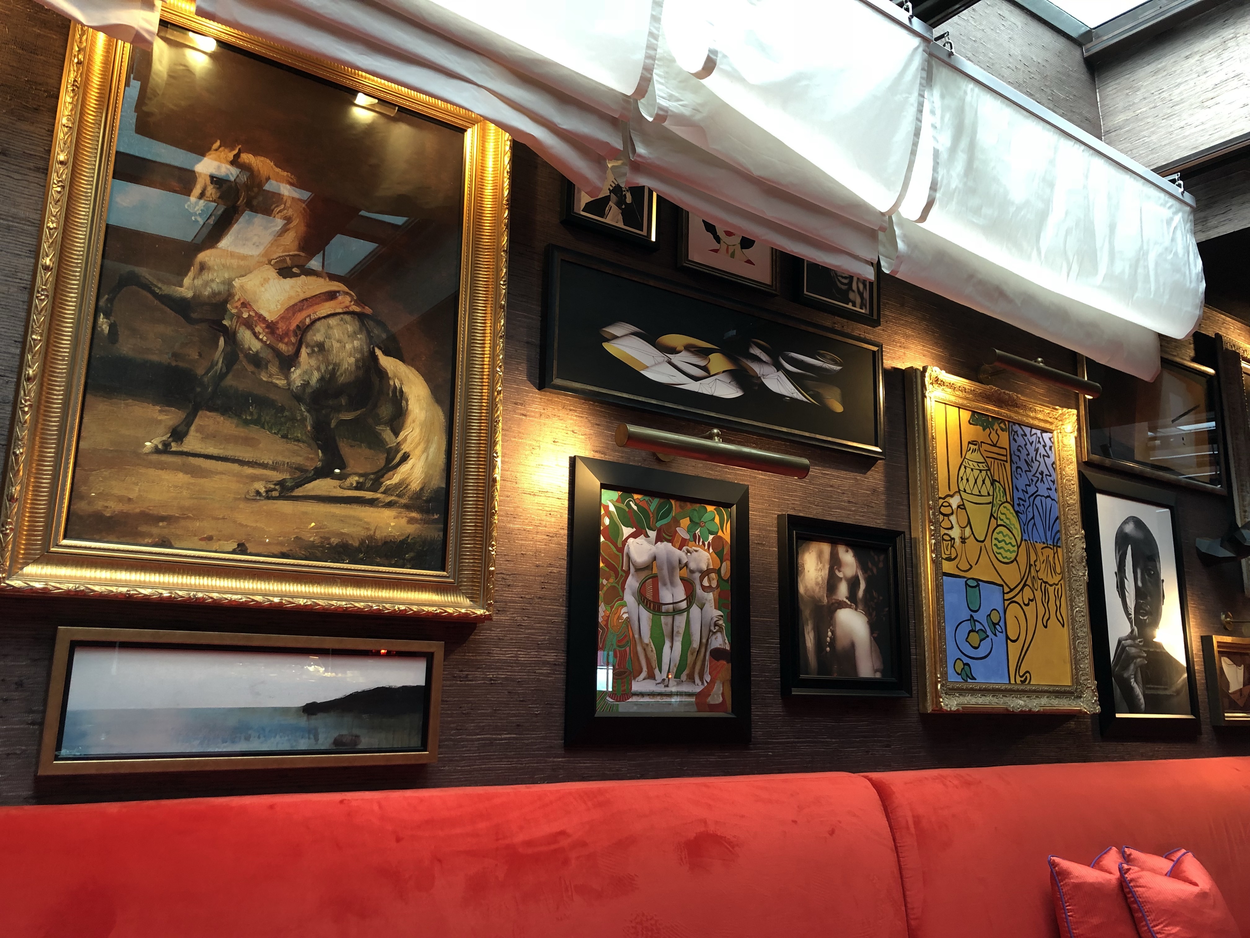 ¼VAGABOND  HOTEL TRIBUTE PORTFOLIO HOTE