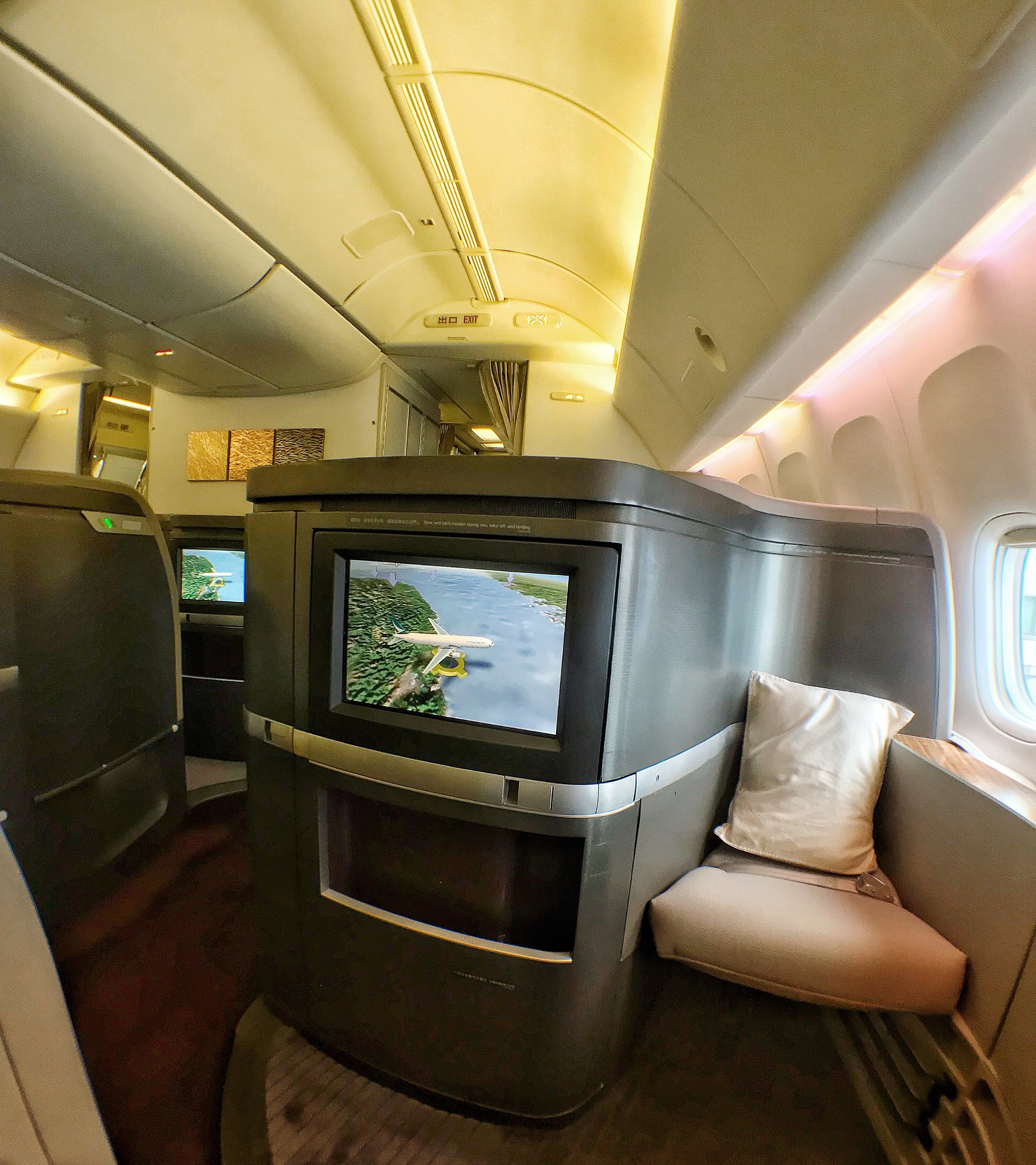 ̩ TPE-HKG ^Ȱ̄շ