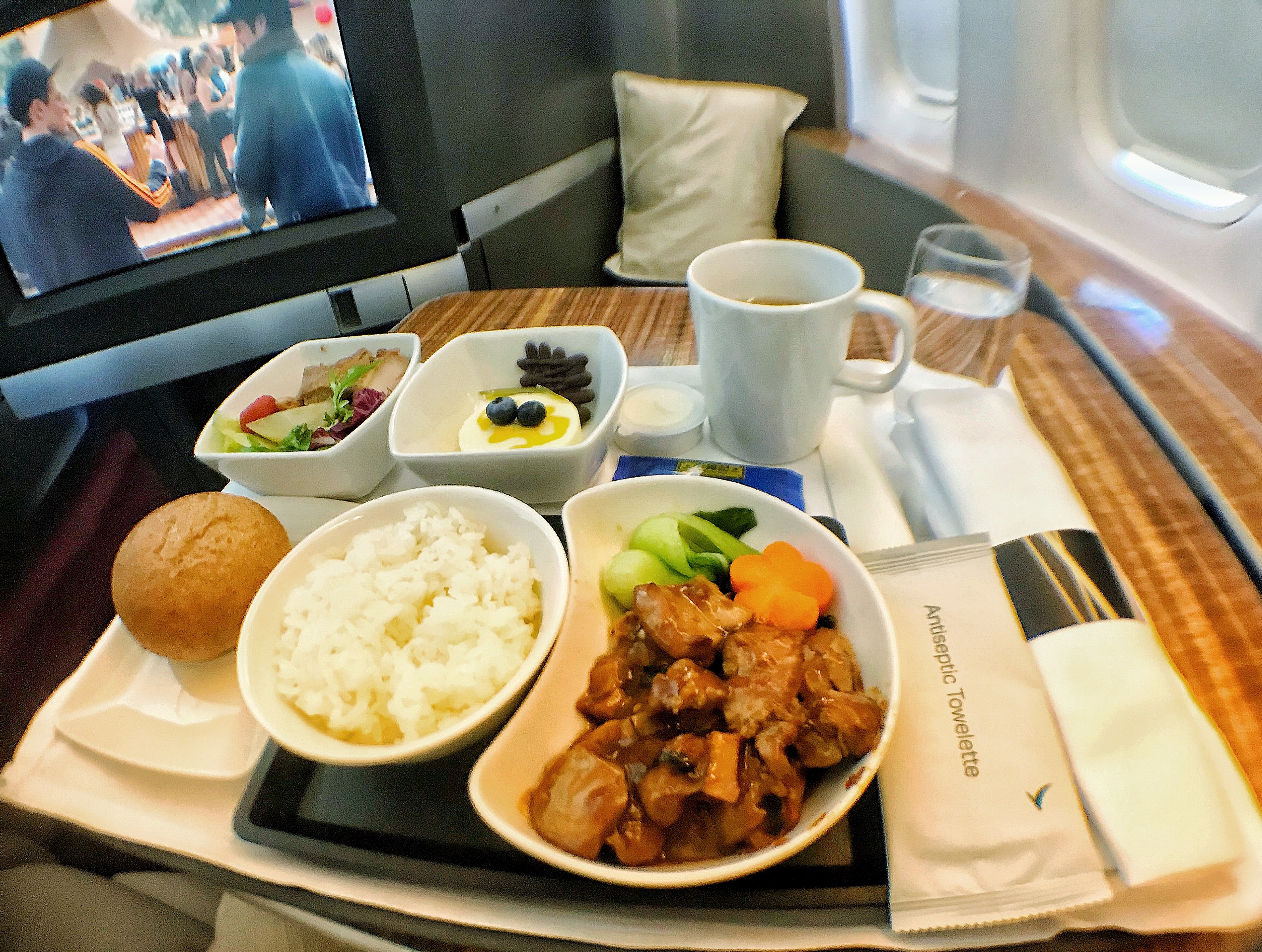 ̩ TPE-HKG ^Ȱ̄շ