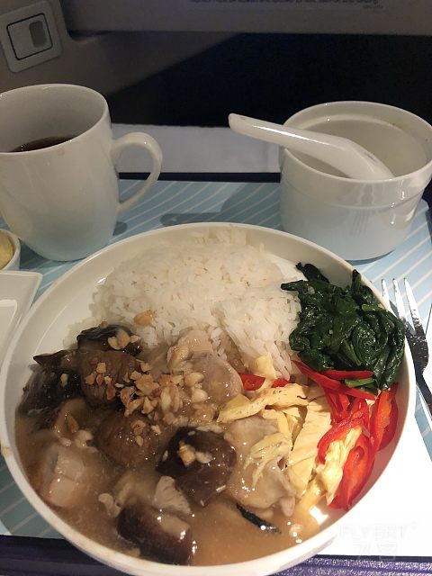 东航MU208 多伦多飞上海 商务舱