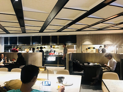 招商经典白贵宾权益-香港1号航站楼环亚贵宾室体验