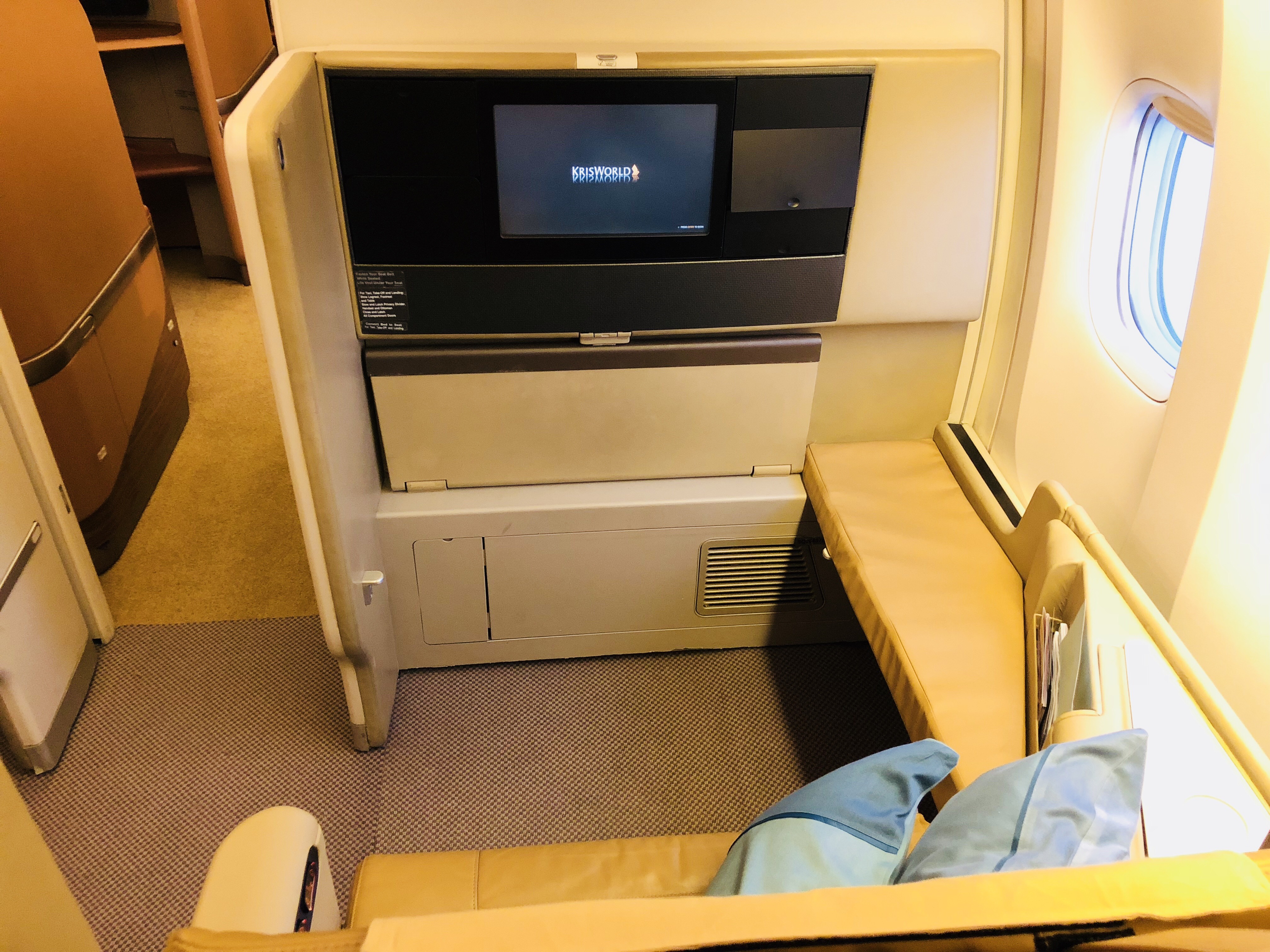 ǰ ȫ ¼º77W PEK-SIN-CGK SQ801+SQ952 11² VS 9ɲ