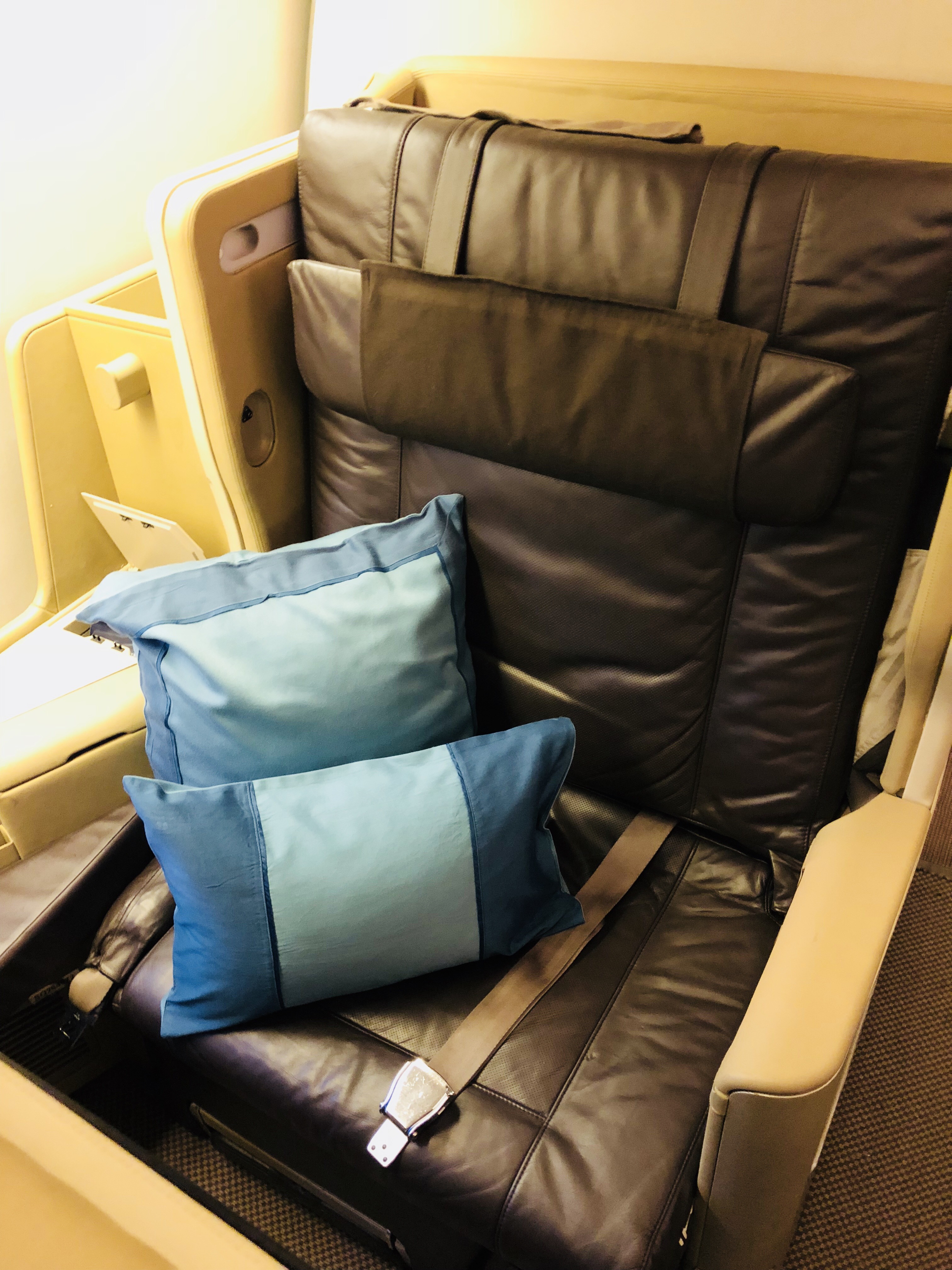 ǰ ȫ ¼º77W PEK-SIN-CGK SQ801+SQ952 11² VS 9ɲ