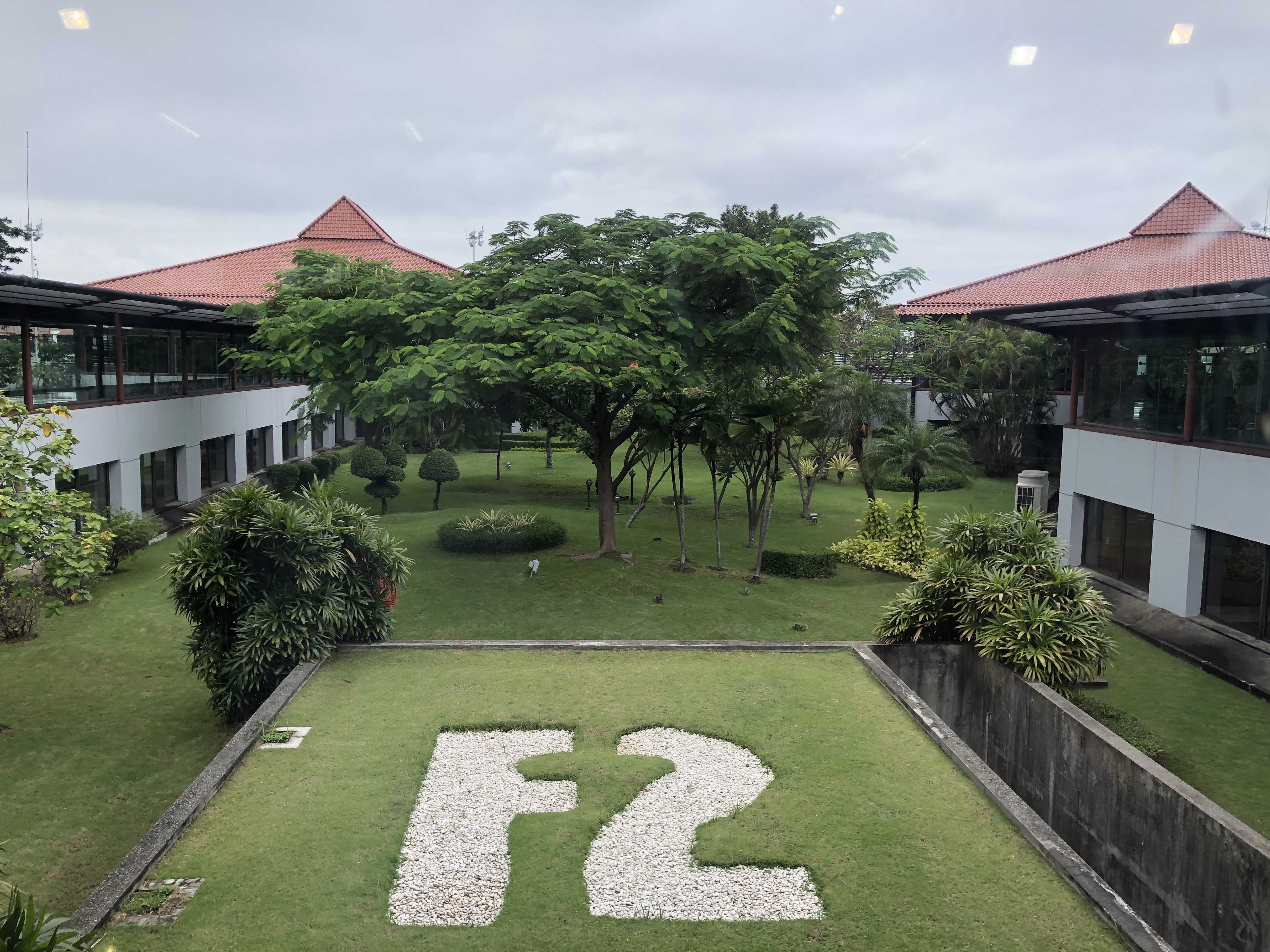 ǰ ȫ ¼º77W PEK-SIN-CGK SQ801+SQ952 11² VS 9ɲ