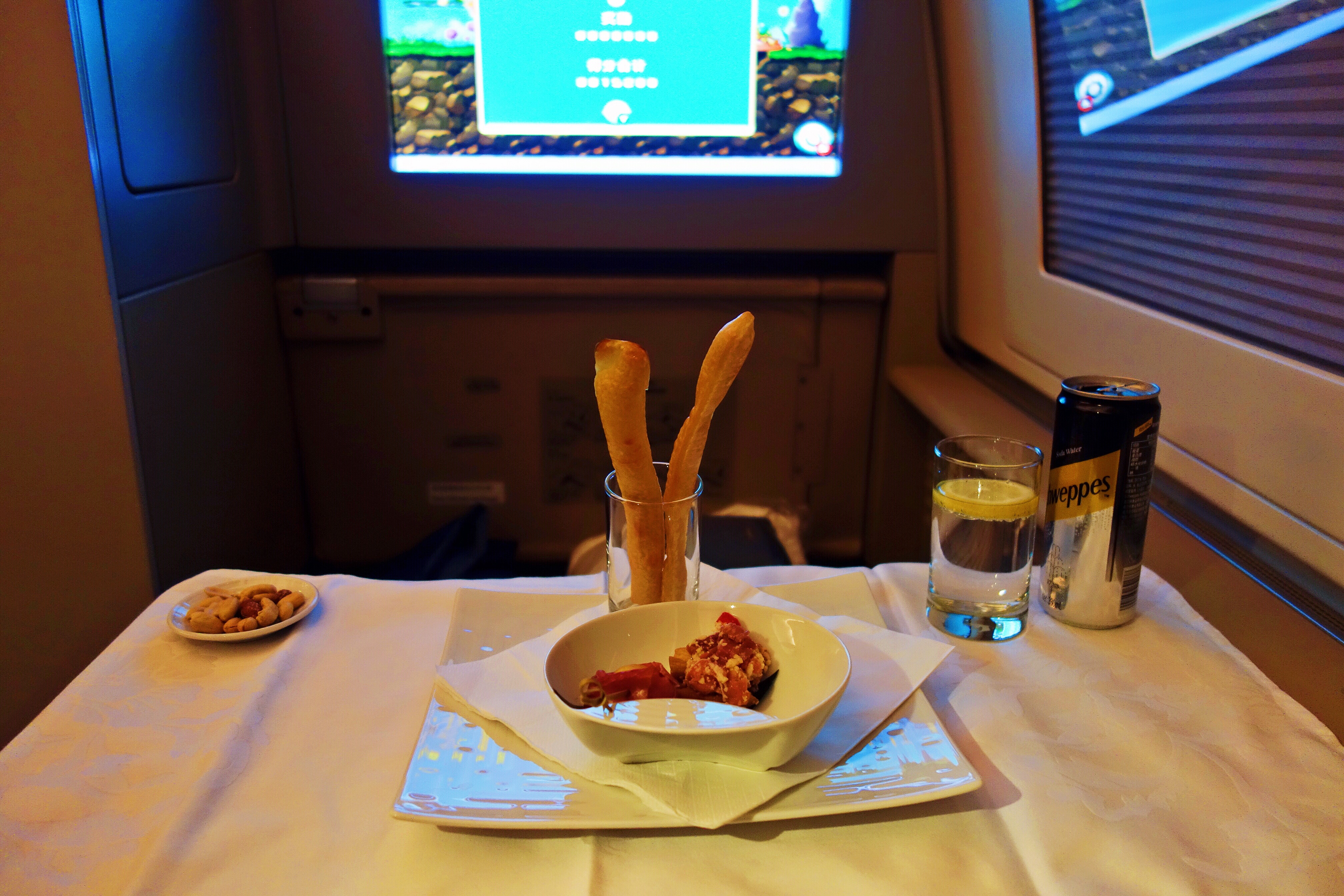 PVG-LAX+ͷȷм¼