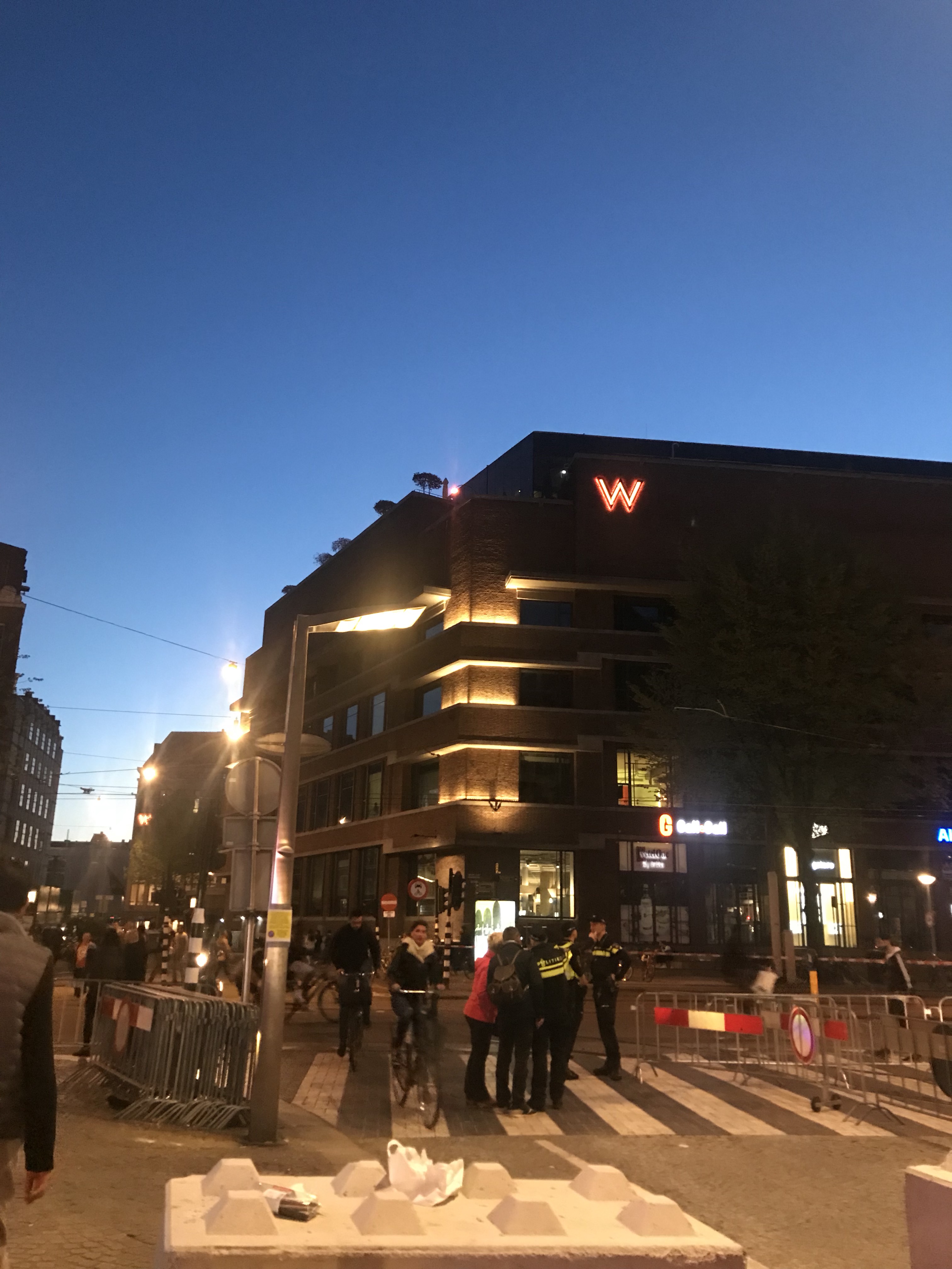 ޿ĺķ˹صW Amsterdamס4