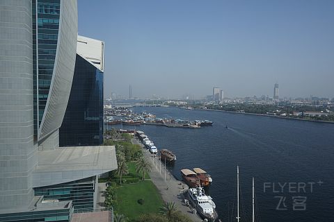 迪拜河喜来登总统套房体验