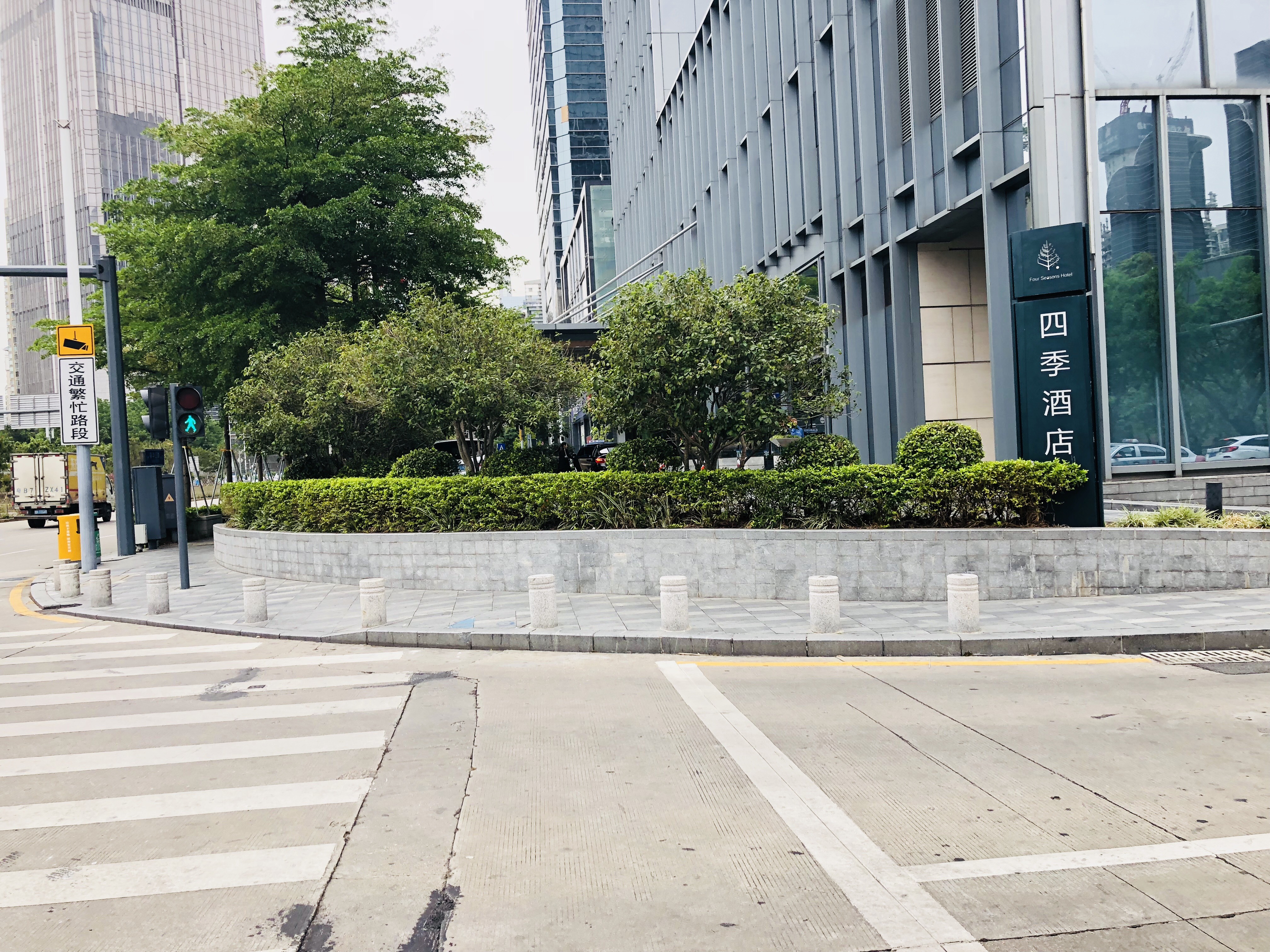 ļ Four seasons in Shenzhen