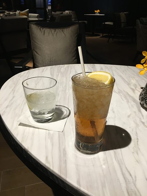 曼谷surawongse万豪不期而遇