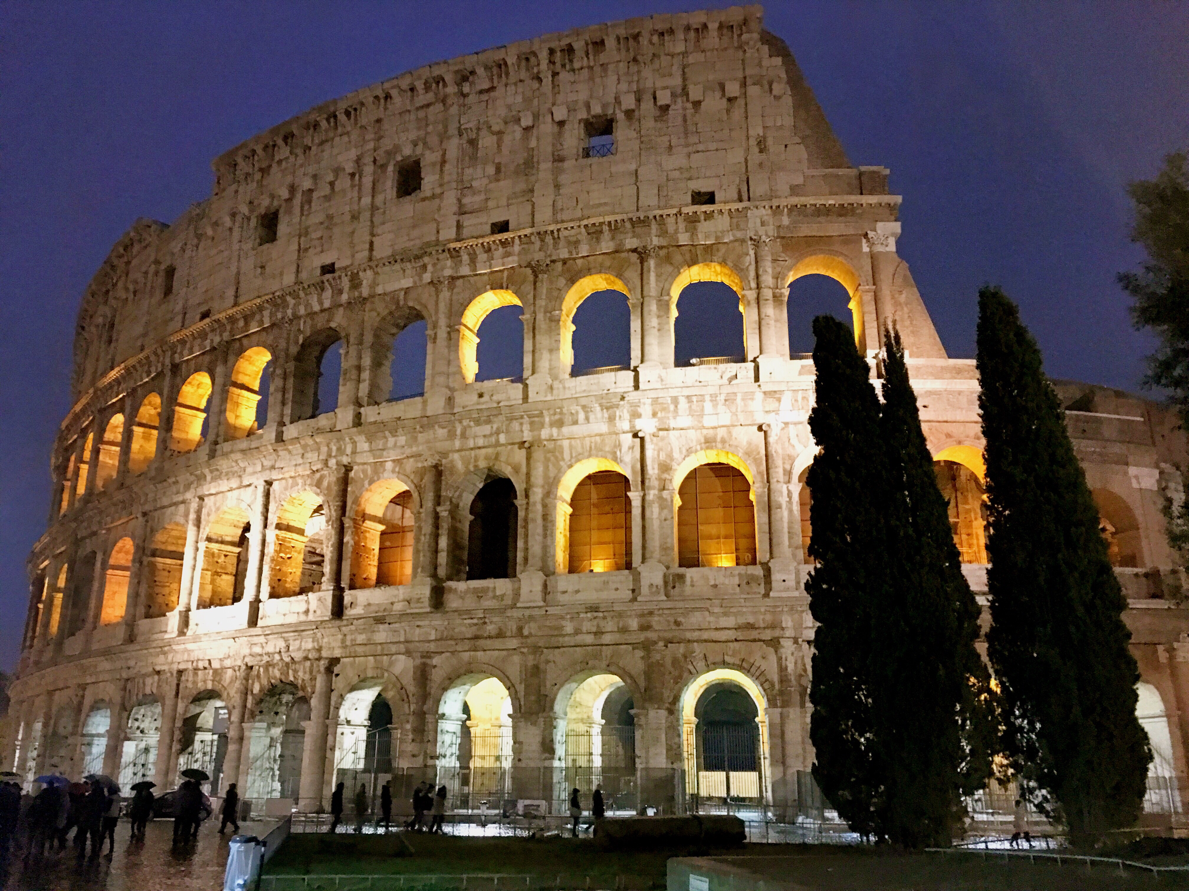 ׷: Ƶ || Portrait Rome