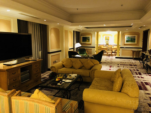 ϲǣ׷ Hanoi Sheraton Imperial Suite