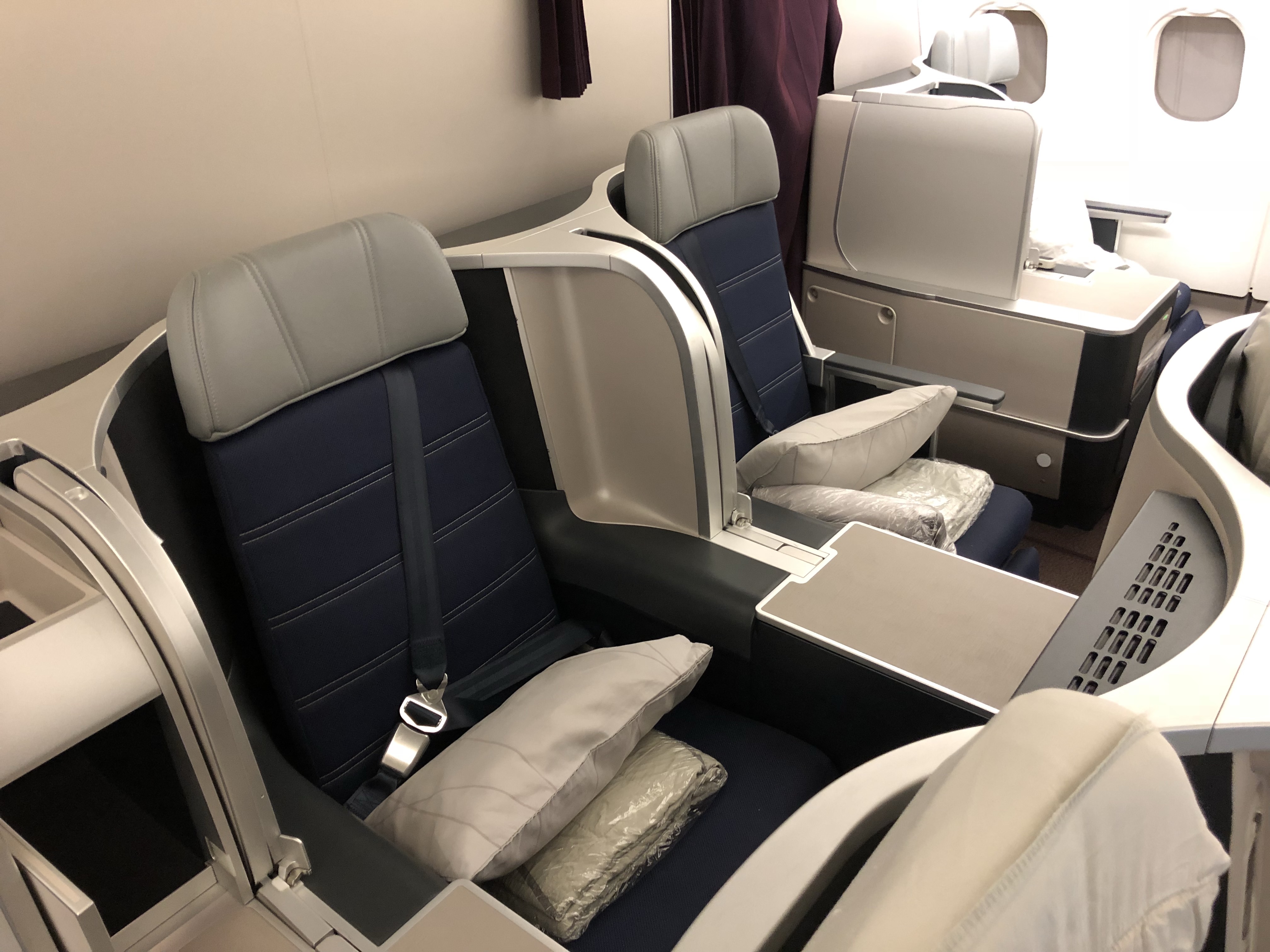 Ǻ A330-300  ںGolden Lounge