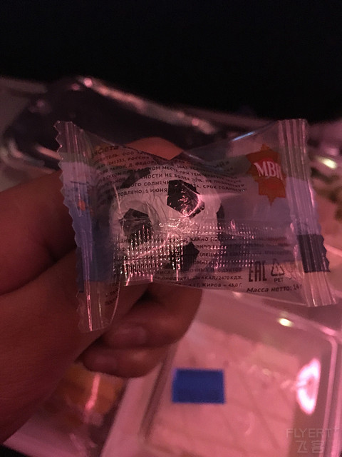 我爱世界杯-战斗民族俄航Aeroflot 777经济舱体验