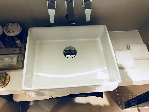 钻挑第三站—西安阳光城希尔顿花园酒店