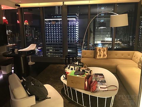 湾湾最后一夜，台北W奇幻套，这次终于不是跟基友