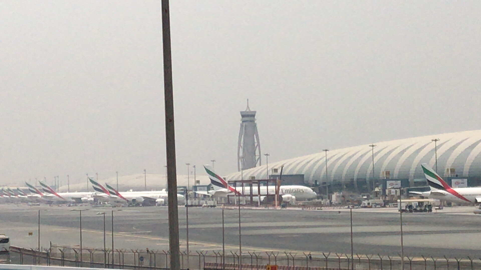 ڳEmirates ֮DXB-PVG