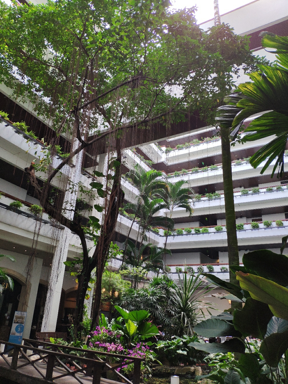 Լ۱Ȳ~ǹסȰ޾Ƶ Anantara Siam Hotel