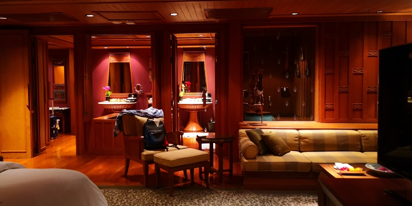 һŵȺѡƵThe Athenee Hotel