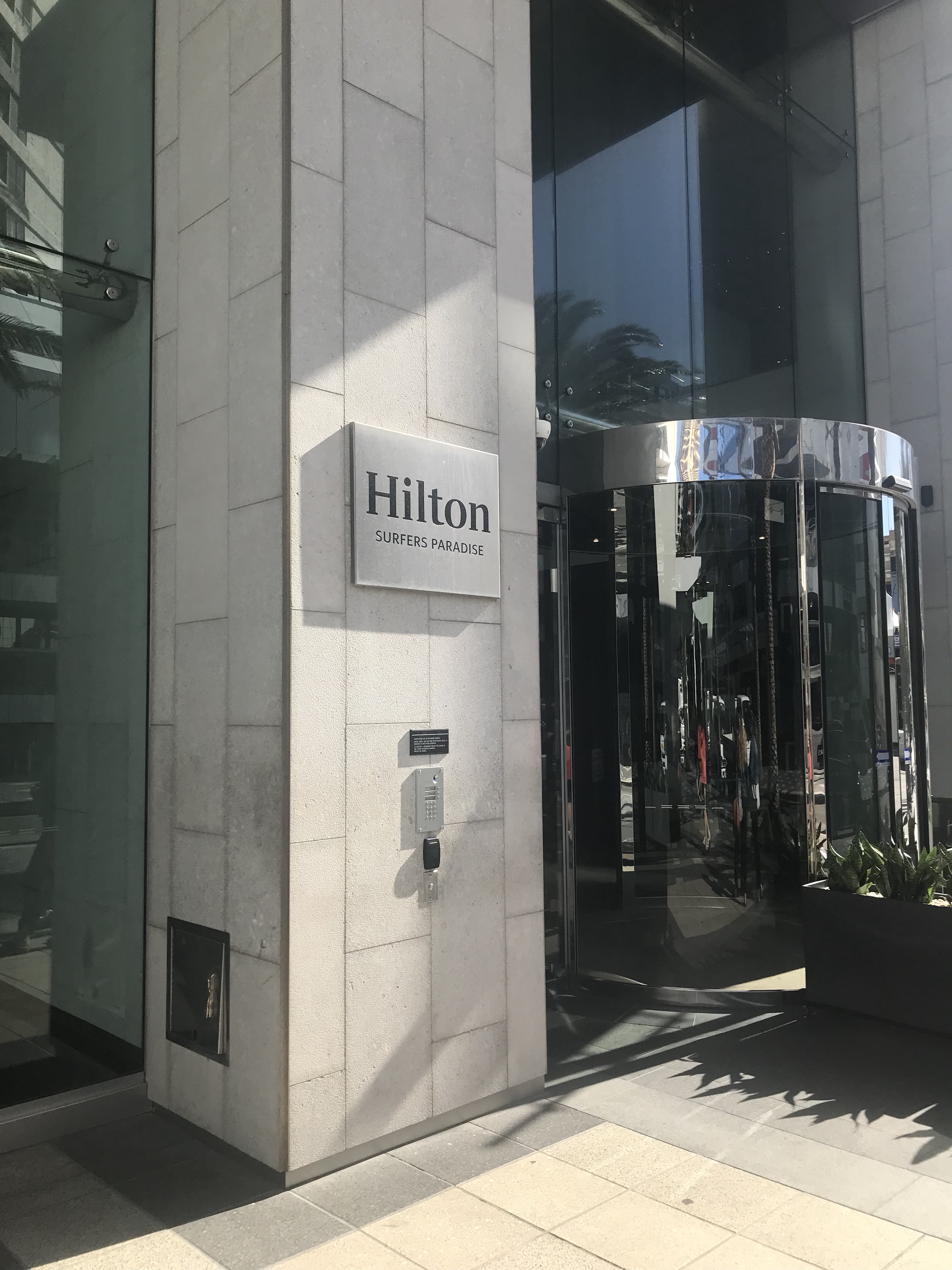 õHilton-ƽ𺣰ϣ