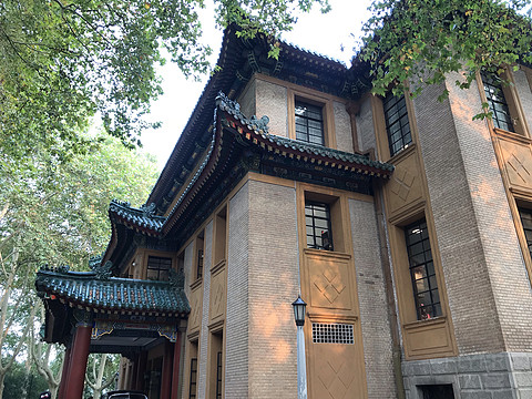 南京金陵饭店—老楼新楼对比体验