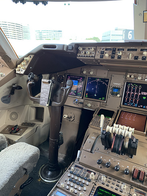 告别 QF747 last service