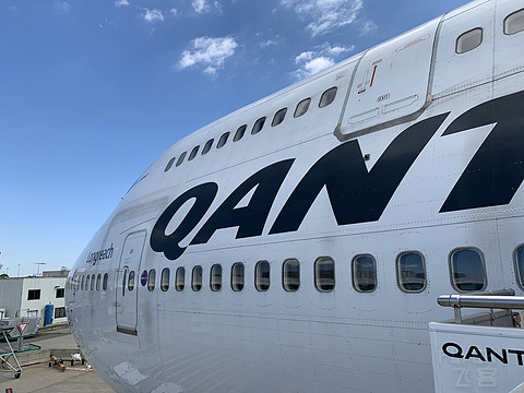 告别 QF747 last service