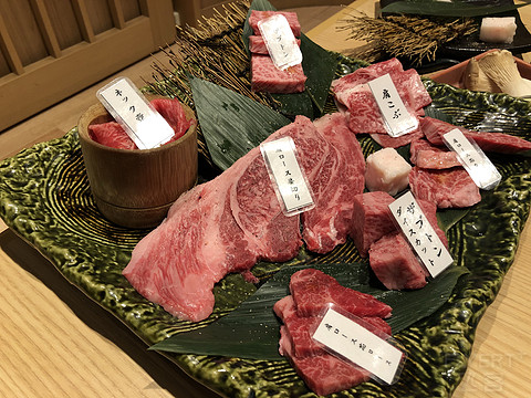 大阪希尔顿-门庭若市的酒店