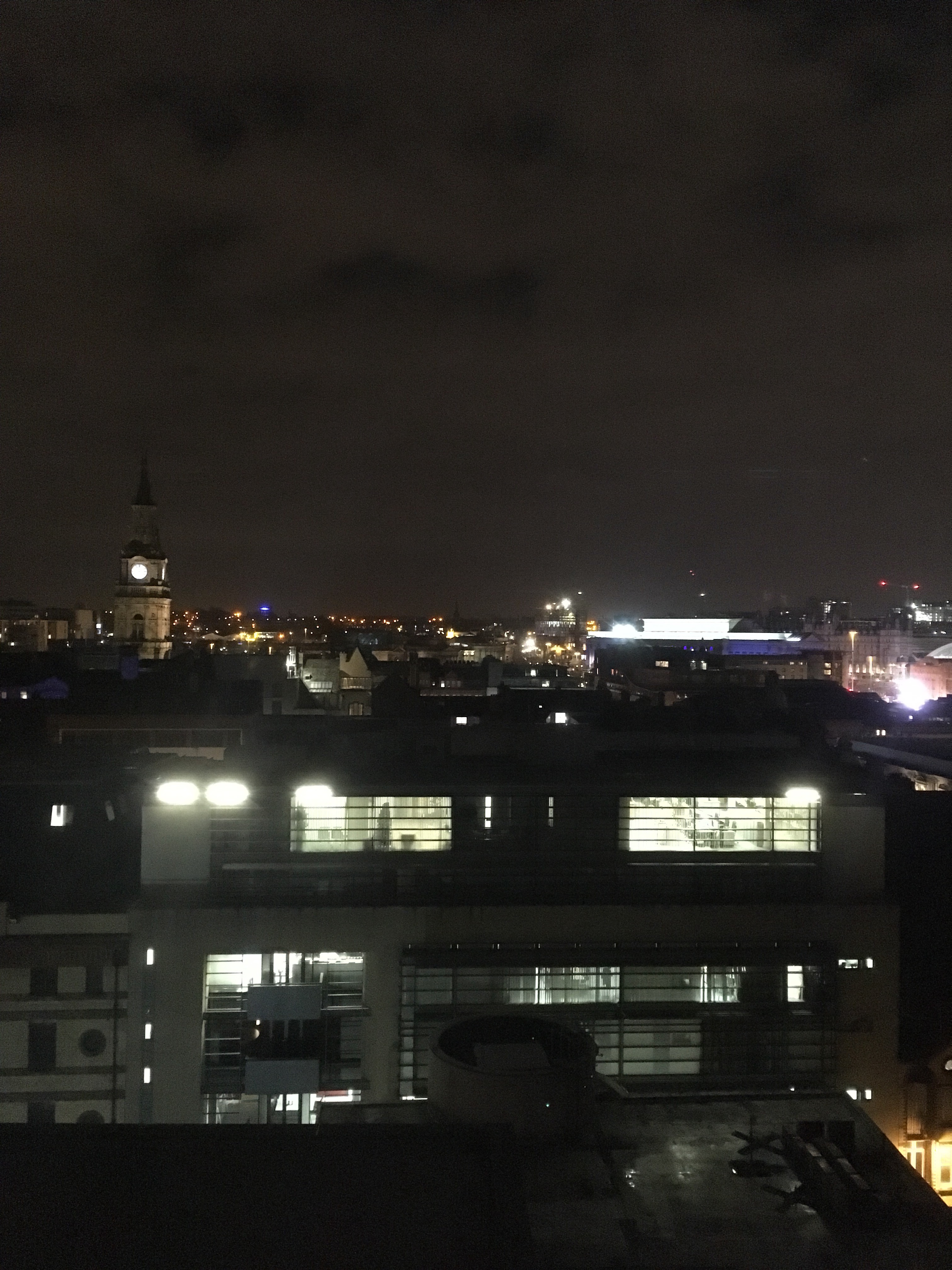 Ӣ Liverpool Aloft 