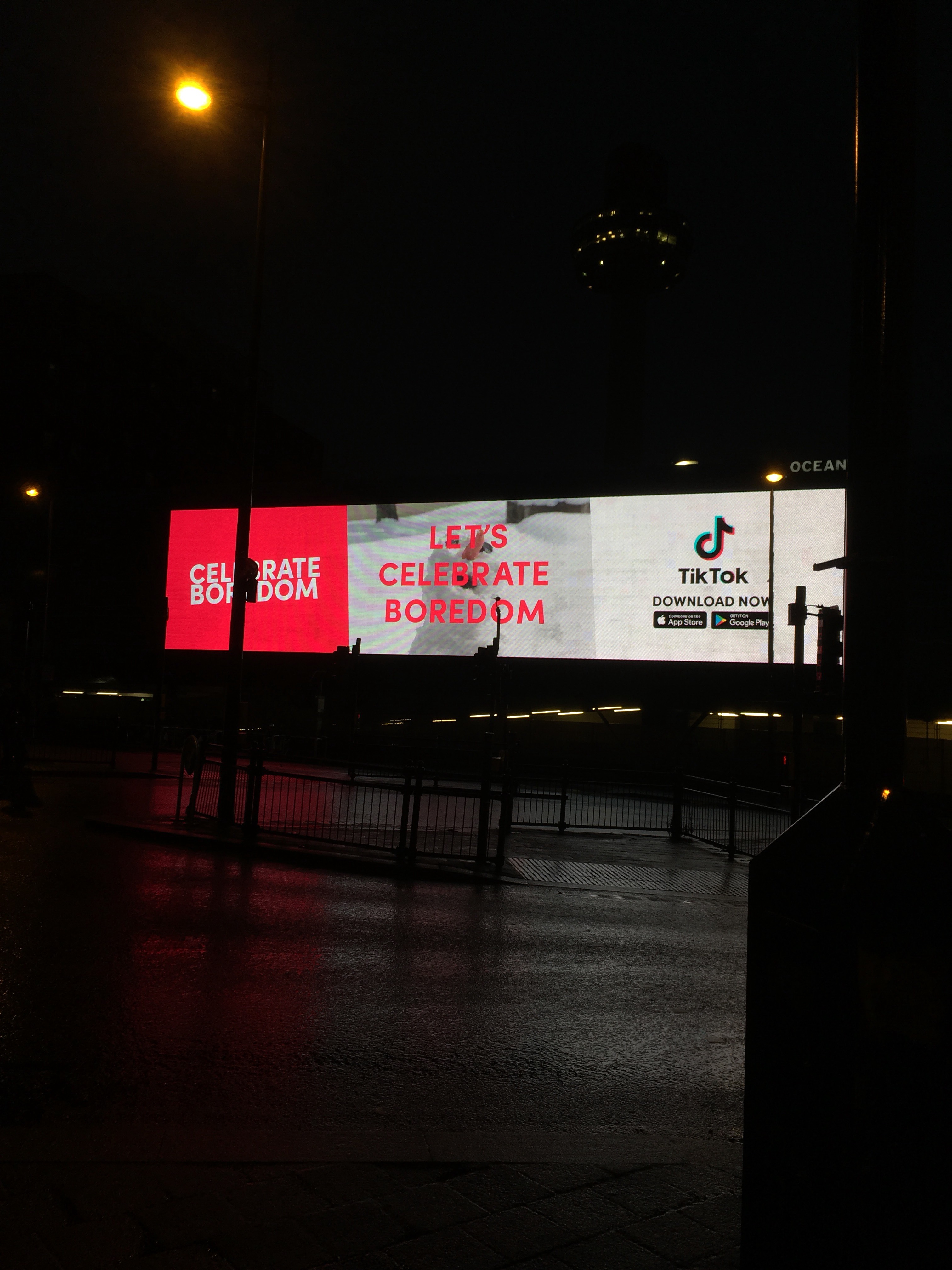 Ӣ Liverpool Aloft 