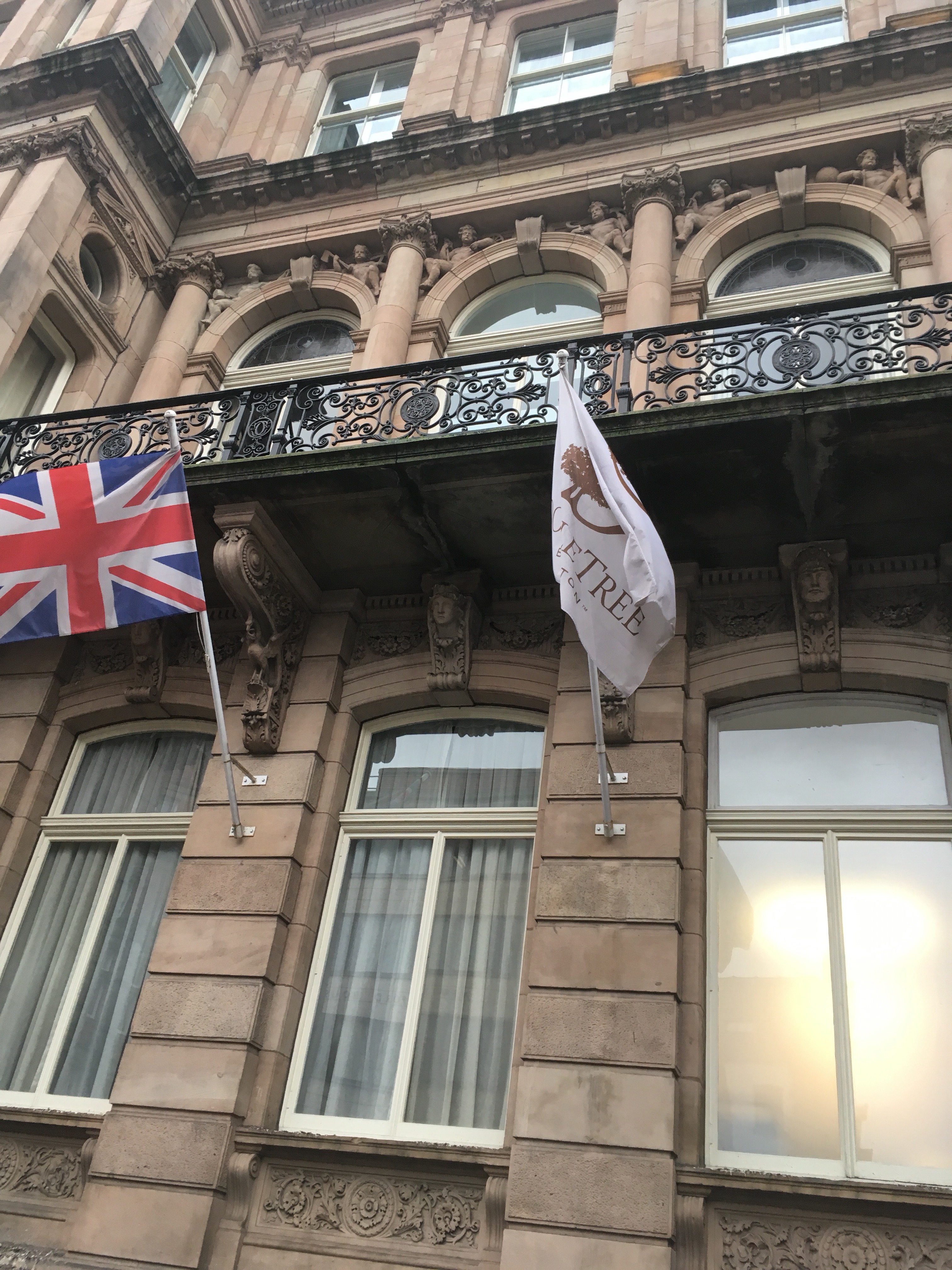 Ӣ Liverpool Aloft 