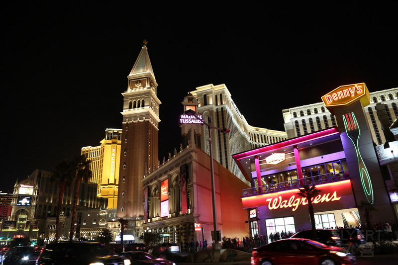 Nevada--Las Vegas The Venetian Las Vegas Exterior at Night (7).JPG