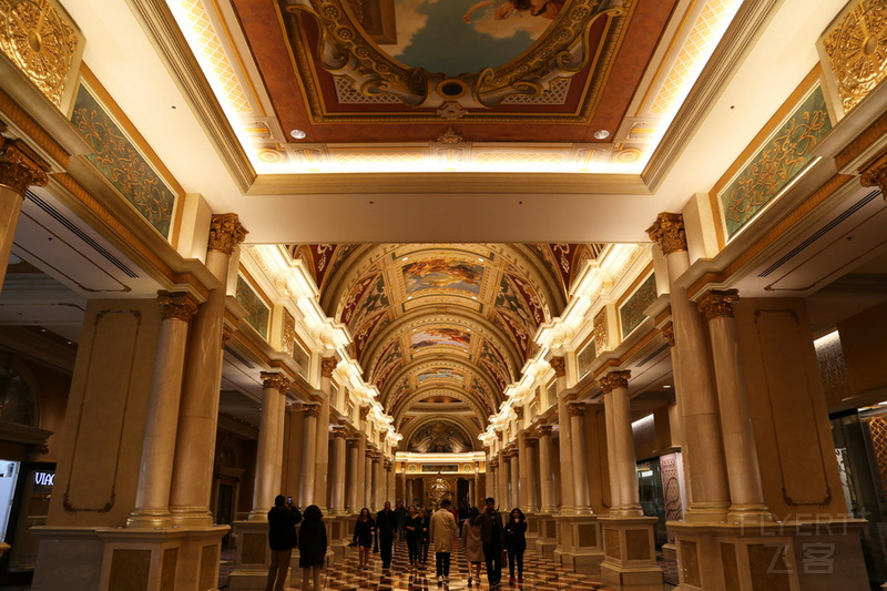 Nevada--Las Vegas The Venetian Las Vegas Lobby (20).JPG