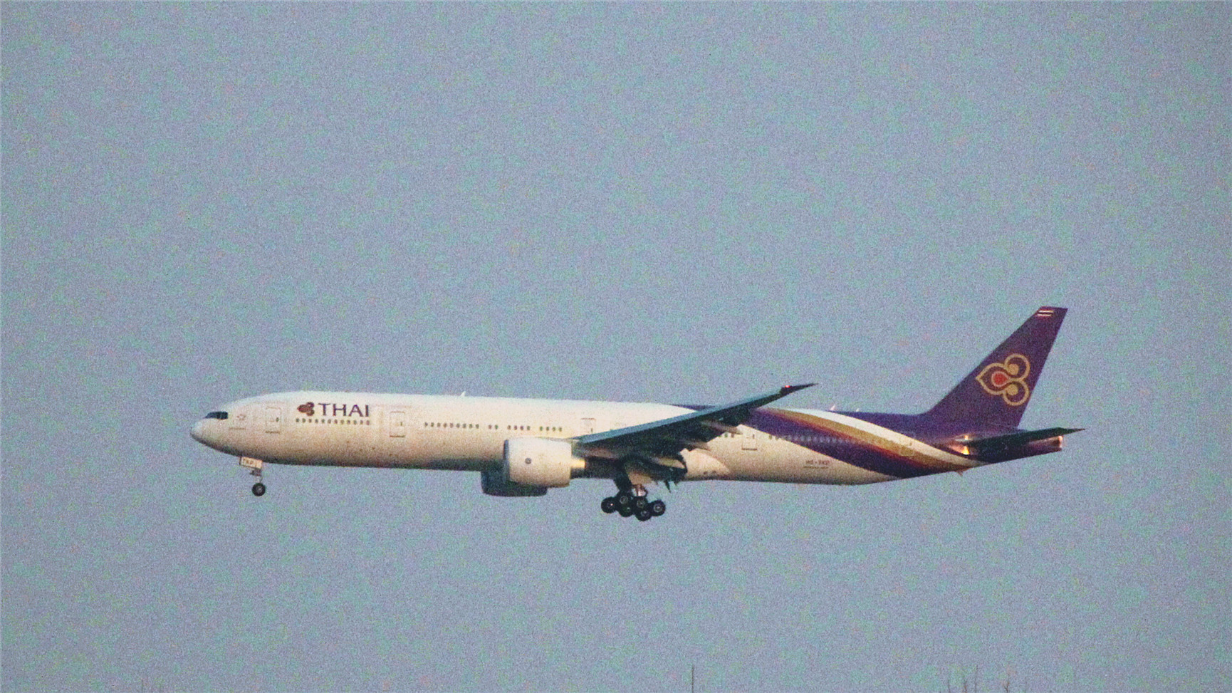 μǡB-1421·ɻ+CZ3140龭ò+PEK̨Ļ