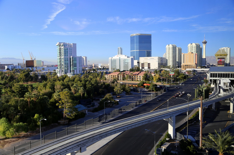 Nevada--Las Vegas Renaissance Hotel Suite View (3).JPG