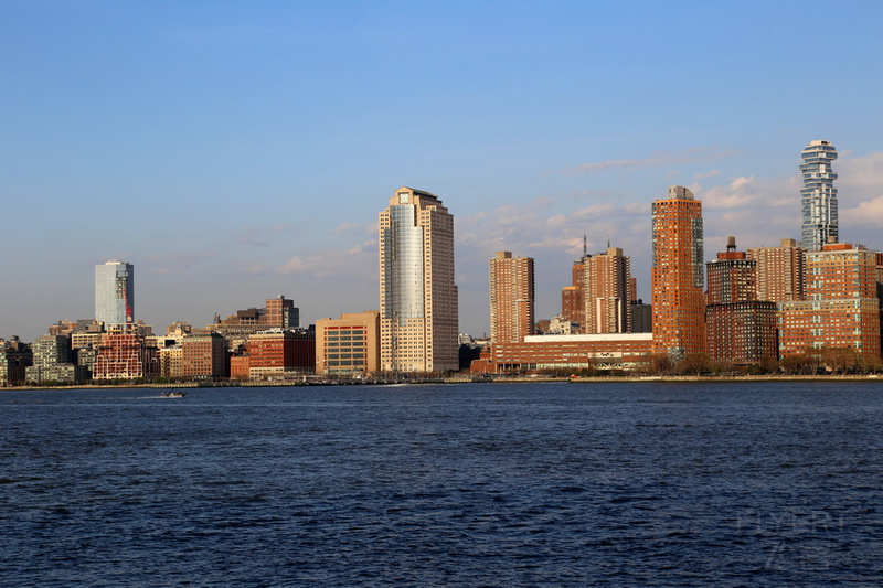 Hudson Riverwalk (27).JPG