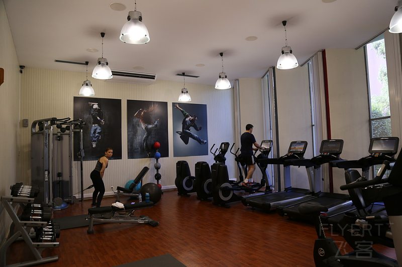 Lisbon--Lisbon Marriott Hotel Gym.JPG