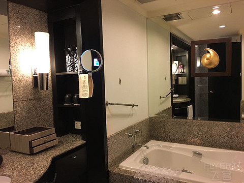 全球最平价悦榕庄Banyan Tree Bangkok