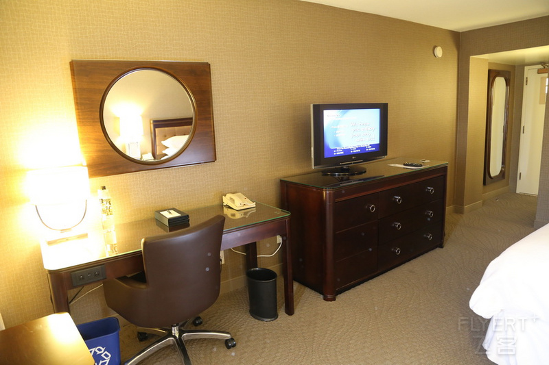 Virginia--Sheraton Reston Hotel Room (3).JPG