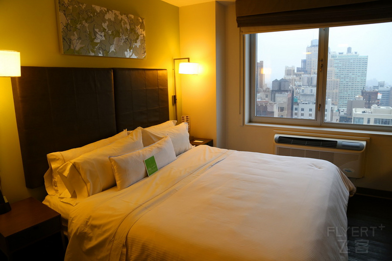 New York--Element by Westin Time Square West--Guestroom (1).JPG