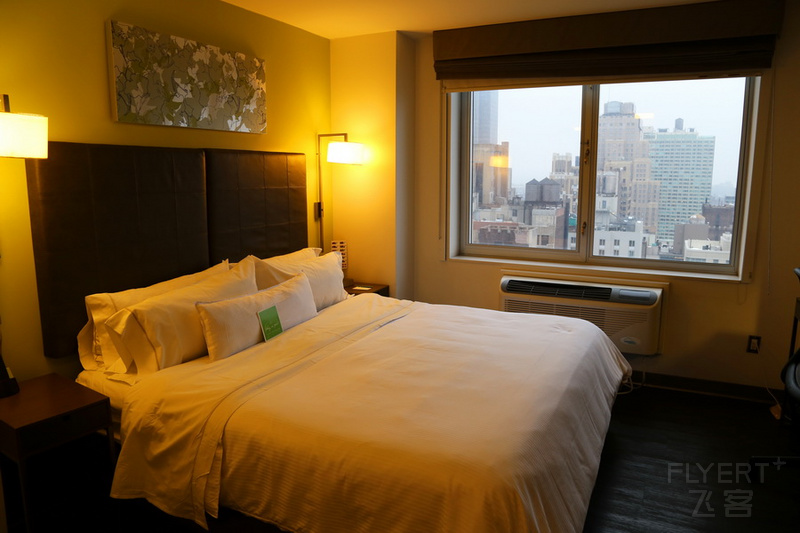 New York--Element by Westin Time Square West--Guestroom (6).JPG