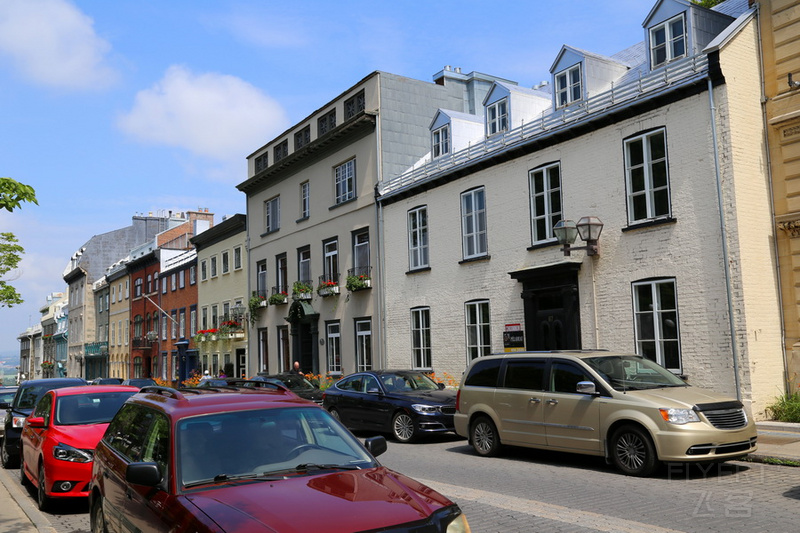 Quebec City--Old Town (22).JPG