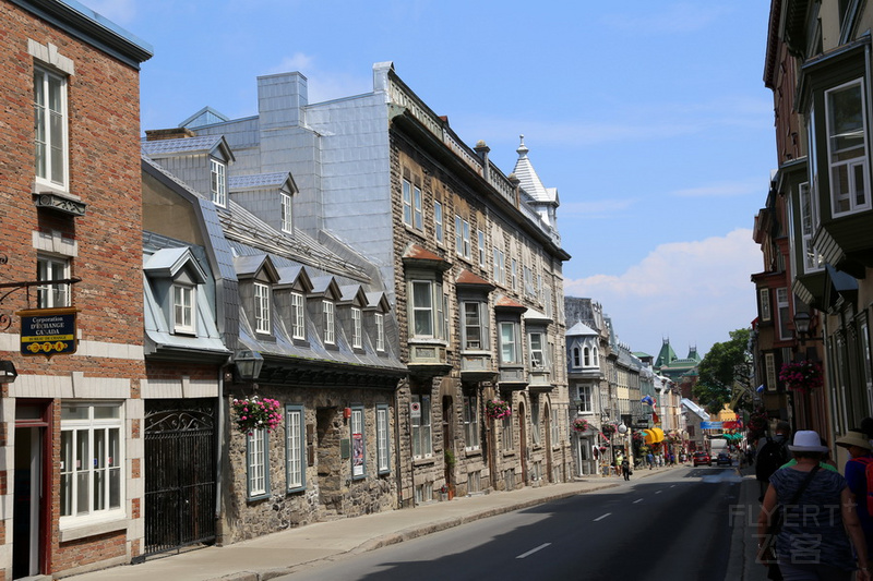 Quebec City--Old Town (24).JPG
