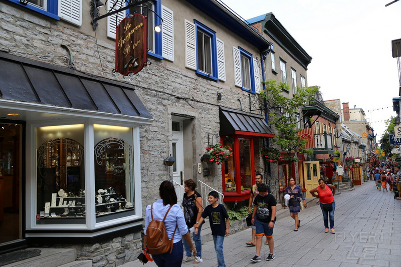 Quebec City--Old Town (112).JPG