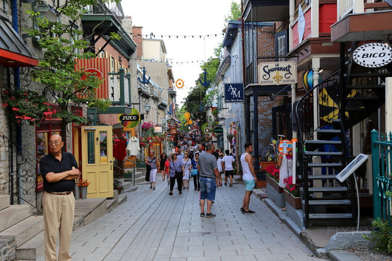 Quebec City--Old Town (113).JPG