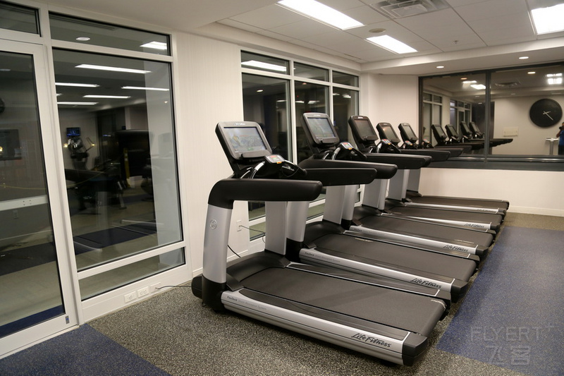 Washington Dulles Marriott Suites Fitness Center (2).JPG