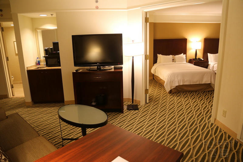 Washington Dulles Marriott Suites Guestroom (7).JPG