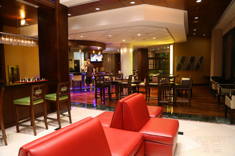 Washington Dulles Marriott Suites Lobby (2).JPG