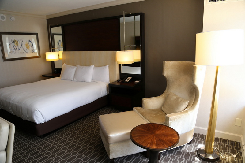 Washington DC--Hilton Mclean Tysons Corner Guestroom with One King Bed (1).JPG